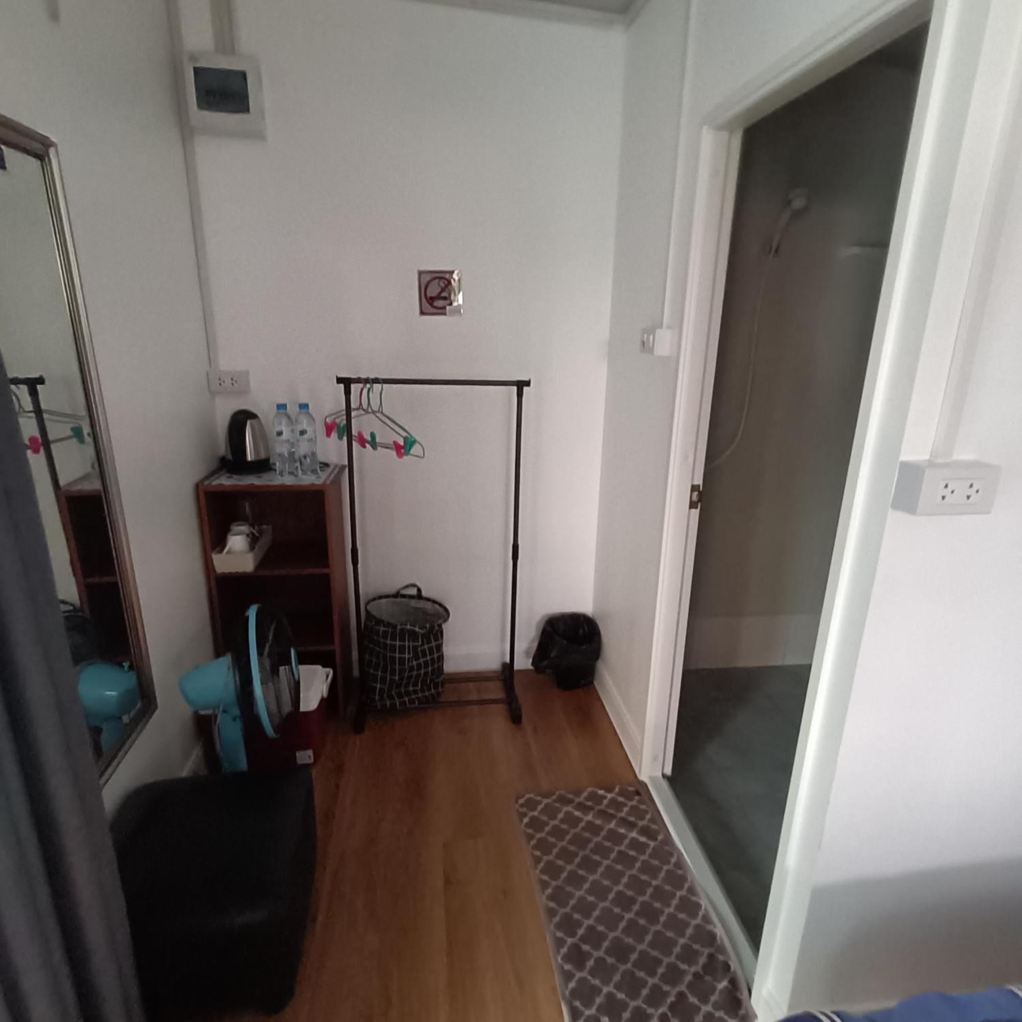 Pa House Apartment Bangkok Buitenkant foto